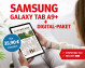Frau sitzt auf einem Sofa und hält ein Samsung Tab A9+, das die Zeitung 'Harz Kurier' zeigt. Angebot: Digital-Paket für 36,90 Euro monatlich.